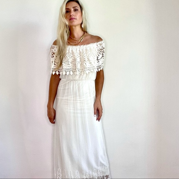 Chelsea & Violet Dresses & Skirts - Chelsea & Violet Cream Lace Off The Shoulder Dress